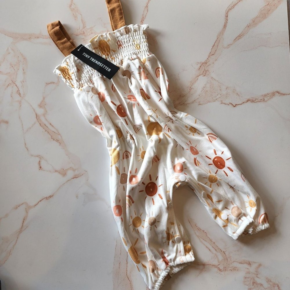 Tiny Trendsetter Sun & Rainbow Cream Romper